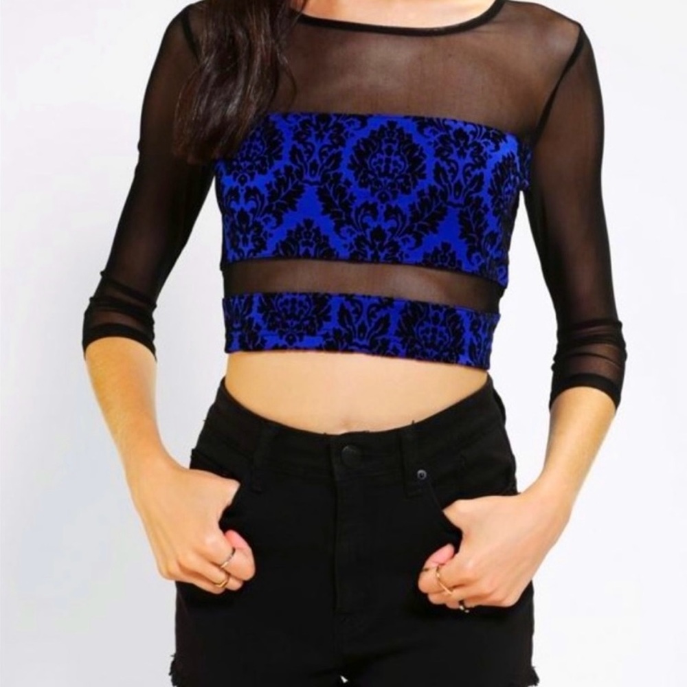 🎉 5/$20 Sparkle & Fade Mesh top
